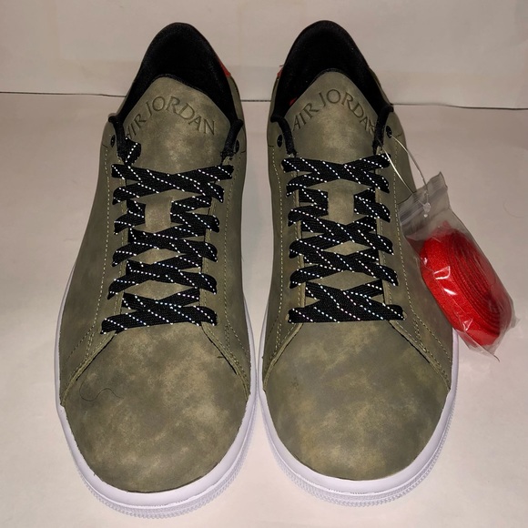 COPY - BRAND NEW Jordan 1 Centre Court Oil Green Sz. 10 - Picture 5 of 10